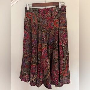 Women’s vintage style size 10 or 28 midi floral button front skirt